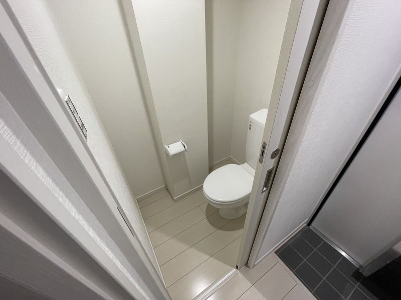レオパレスエクセルカーサ平和台 トイレ