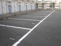 レオパレスわかみや２番館 駐車場