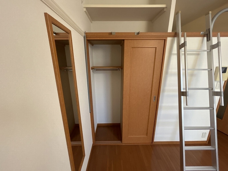 leopalace Abbey Road Karasuyama Storage
