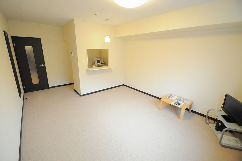 レオネクスト藤Ⅲ 居間
