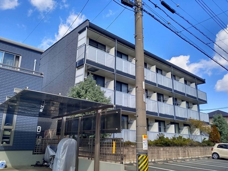 レオパレスフルールアカネ 外観