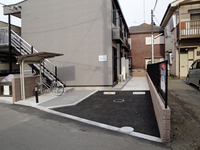 レオパレス上新井レジデンス 駐車場