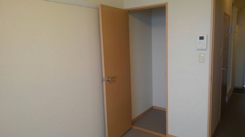 レオパレスグランシャリオ 収納