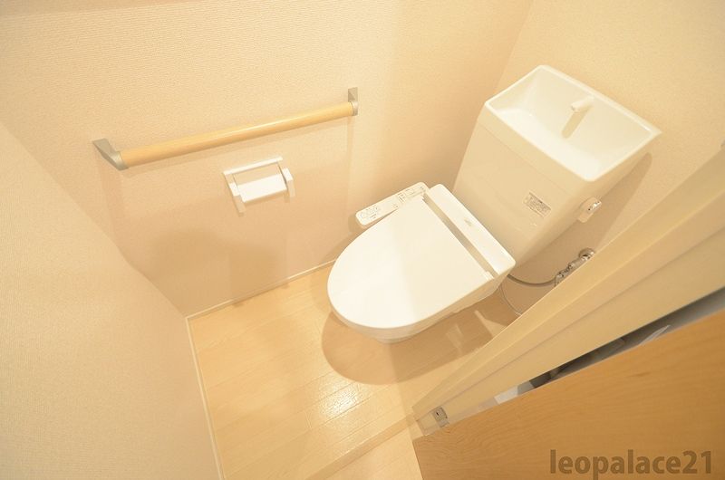 クレイノ櫻　参 トイレ