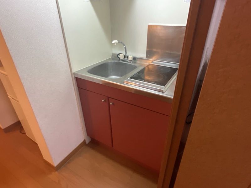 レオパレスレインボードロップス キッチン