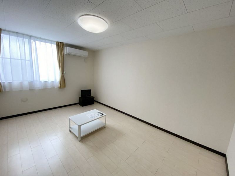 LEONEXT Enju Kita 客厅