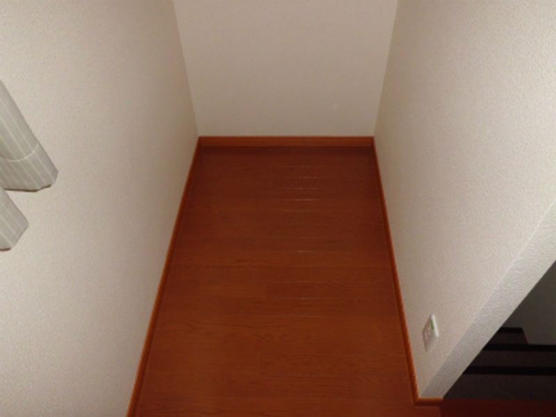 レオパレスフレンドマーチ その他