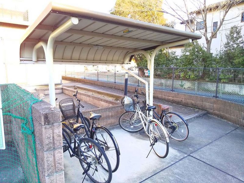 レオパレス和 共用部分