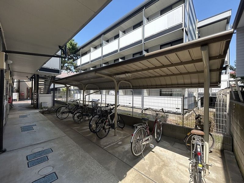 レオパレス堤方 共用部分