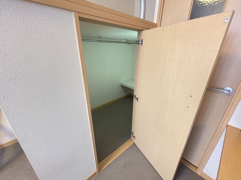 レオパレスメゾンドＭ　Ⅱ 収納