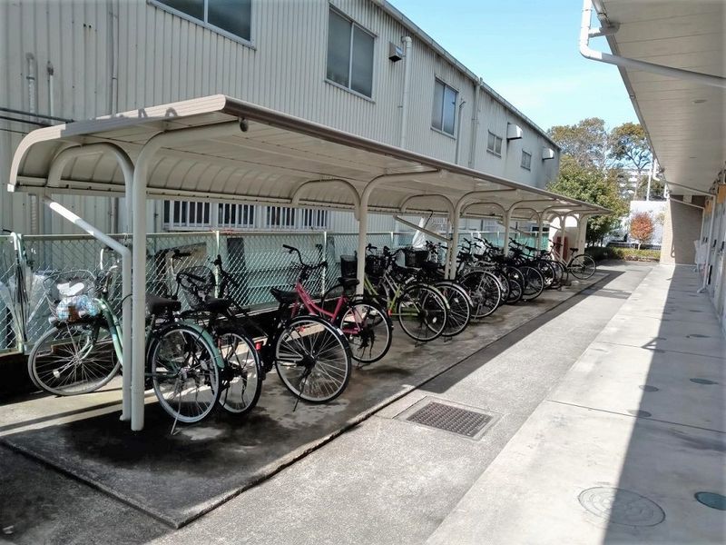 レオパレスツインハイツＡ 共用部分