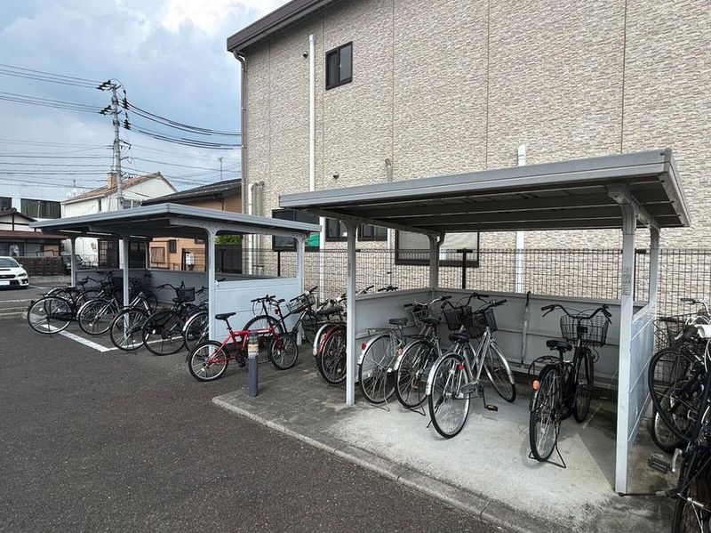レオパレスニュートリノミラージ 共用部分