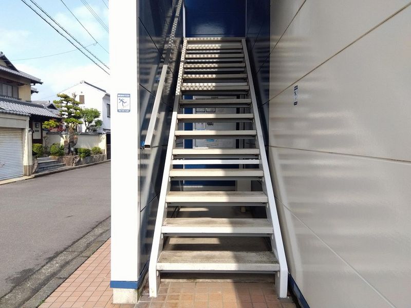 レオパレスウィスタリア坂出 共用部分
