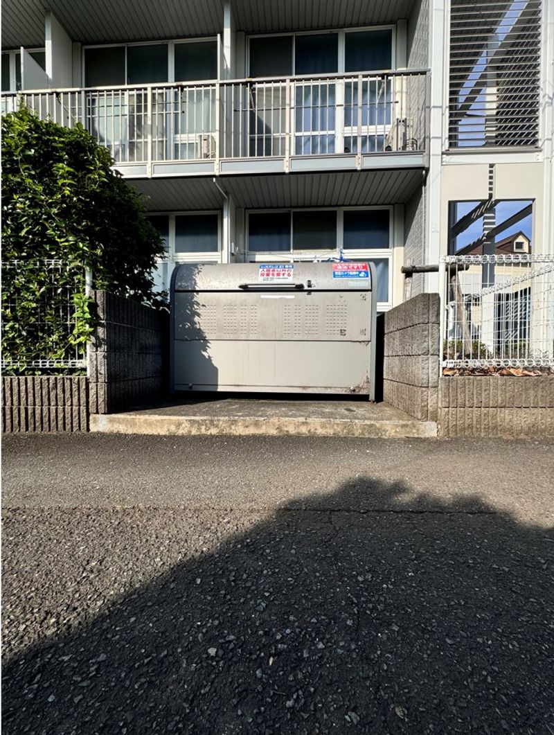 レオパレス鶴園 共用部分