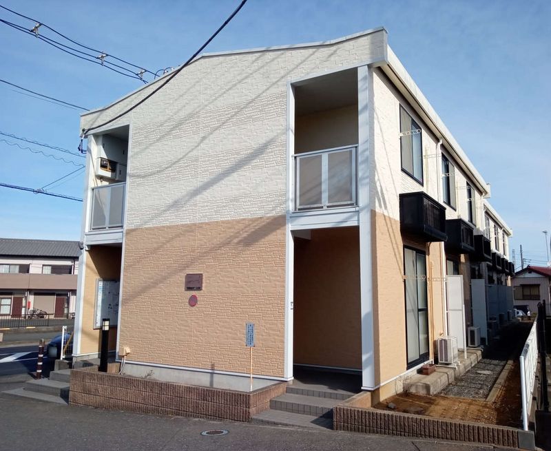 レオパレスプランドール 外観