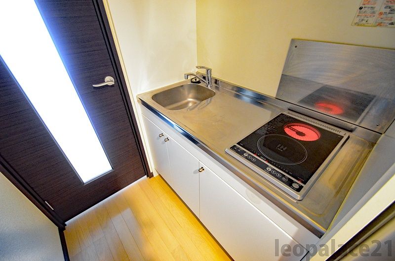 MIRANDA TD Residence Kitchen
