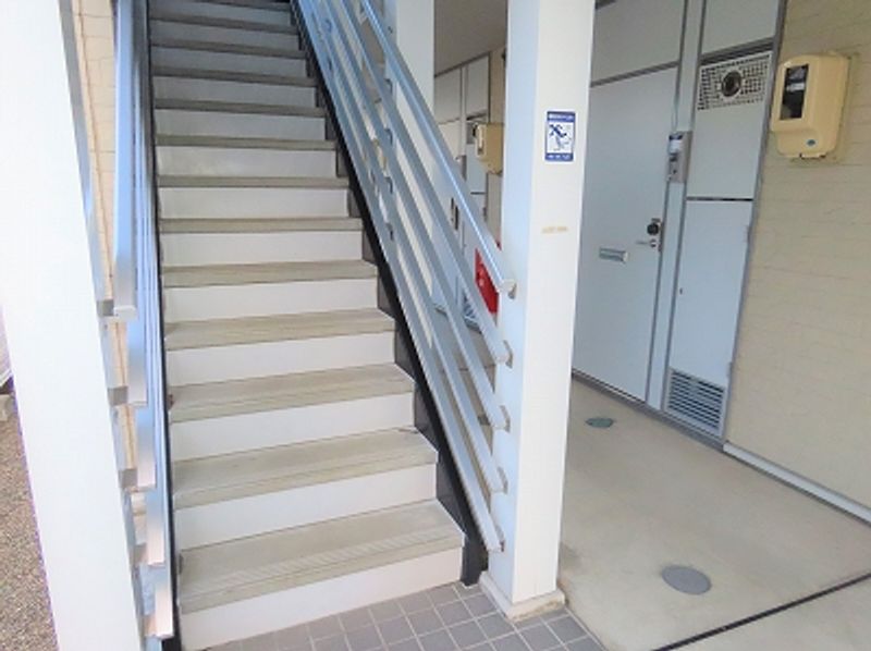 レオパレスモンブラン 共用部分