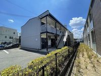 レオパレスコスモハウス 外観