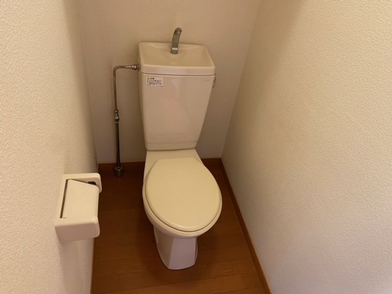レオパレス杉山 トイレ
