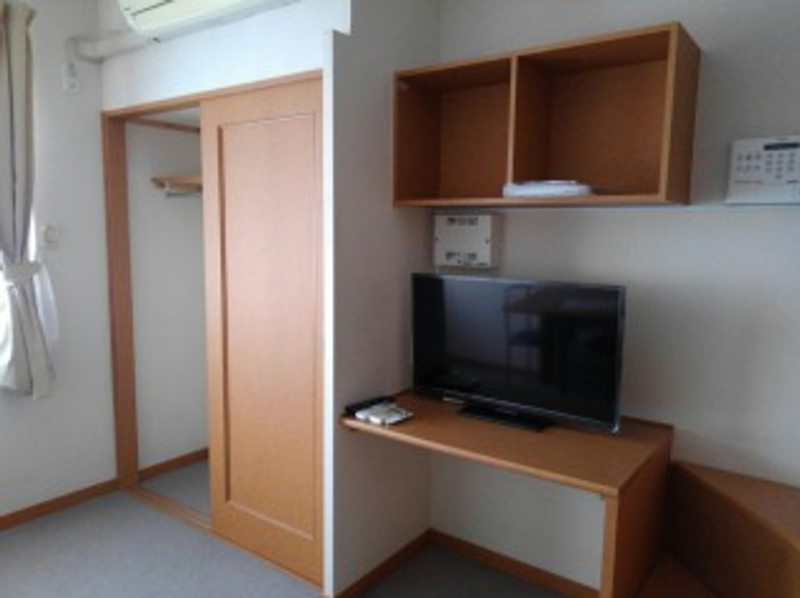 レオパレス瑞光 収納