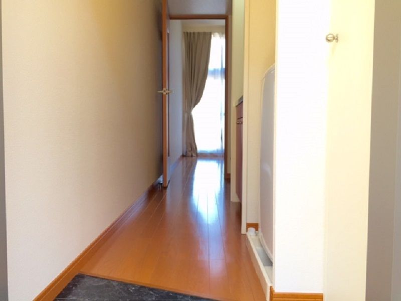 leopalace Karin Entrance