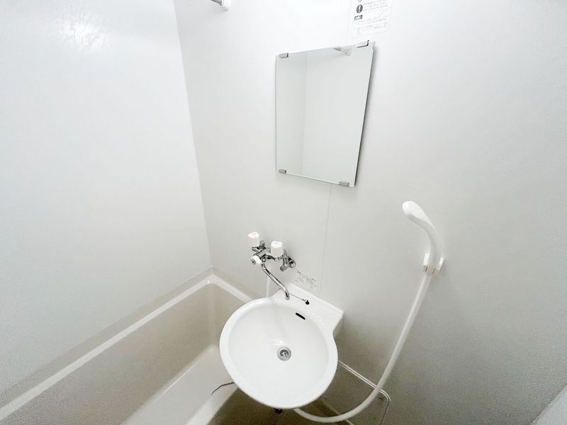 レオパレスプライマリィ 洗面台