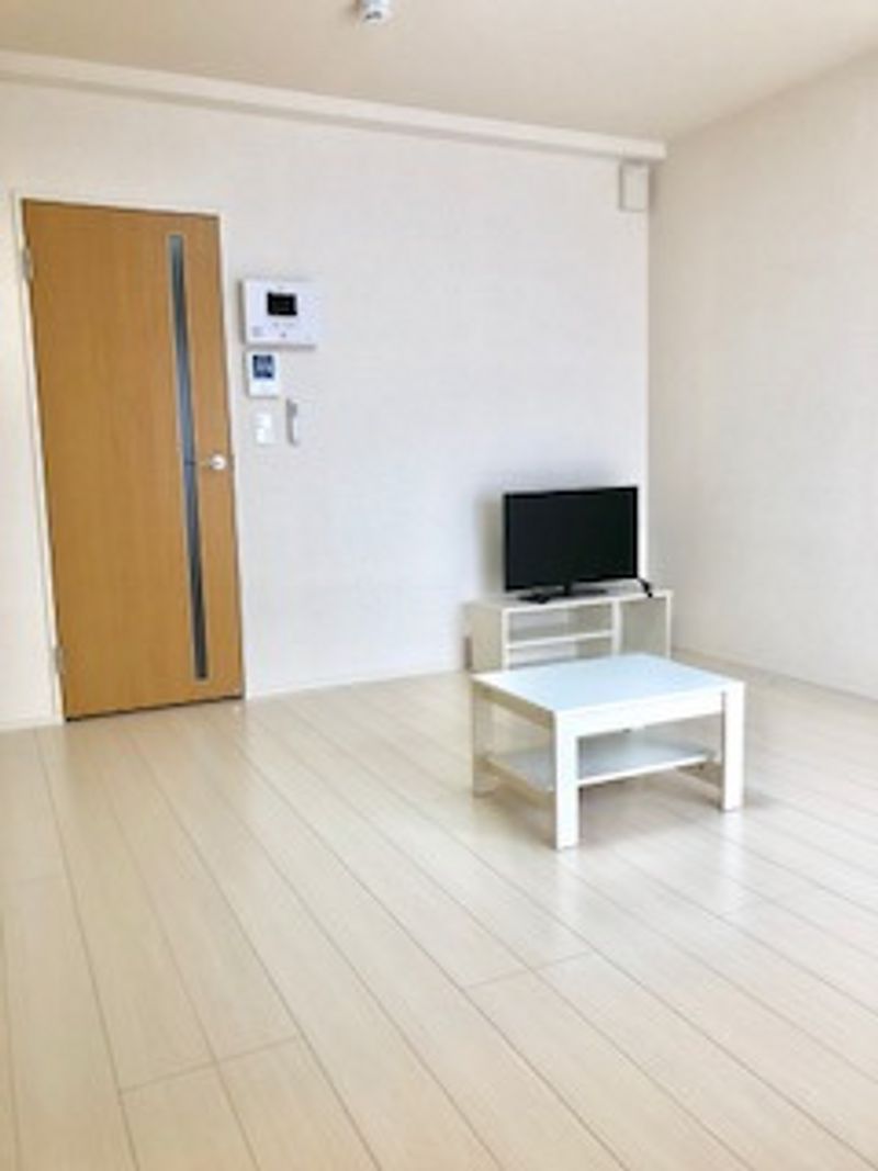 クレイノＦＵＪＩＭＩⅠ 居間