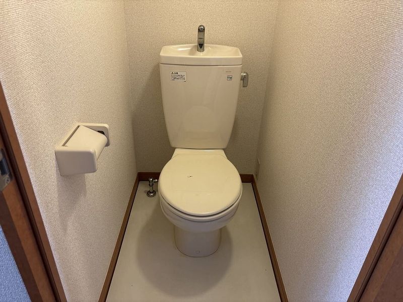 レオパレスグリーンハイツ３号館 トイレ