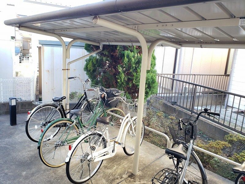 レオパレス彩 共用部分