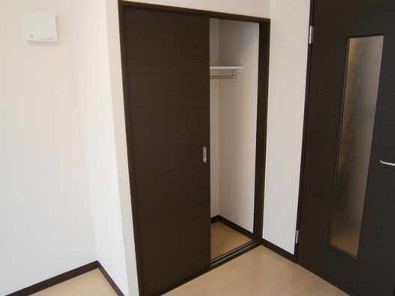 LEONEXT Wise Minami Magome II Storage