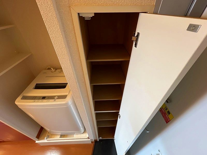 レオパレスメルベーユドミール その他