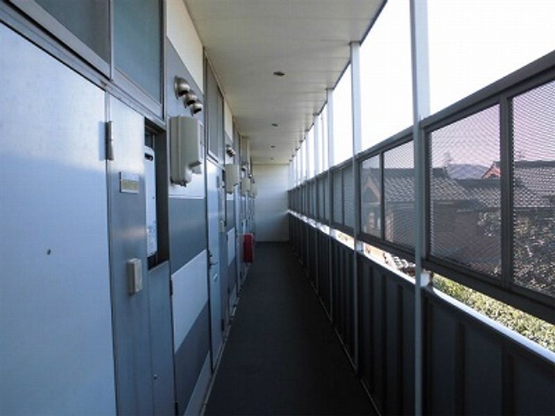 レオパレスメイプル 共用部分