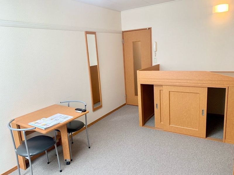 レオパレスＭＩＮＴＯＮ 寝室