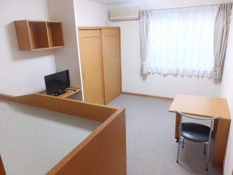 レオパレスＫＳＳ 居間