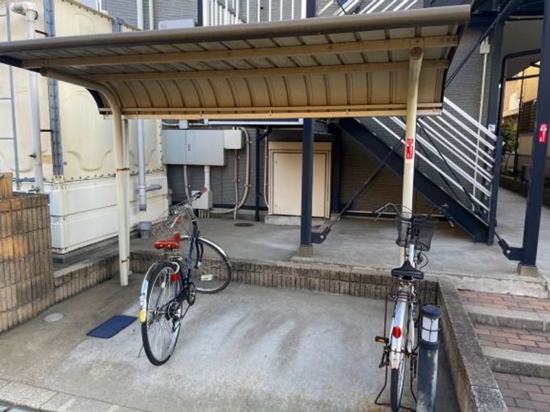 レオパレスユズ 共用部分