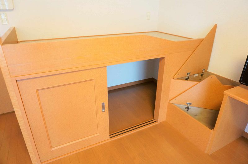レオパレスオアシスイン上松 収納