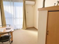 レオパレスＡＩＤＡ 居間