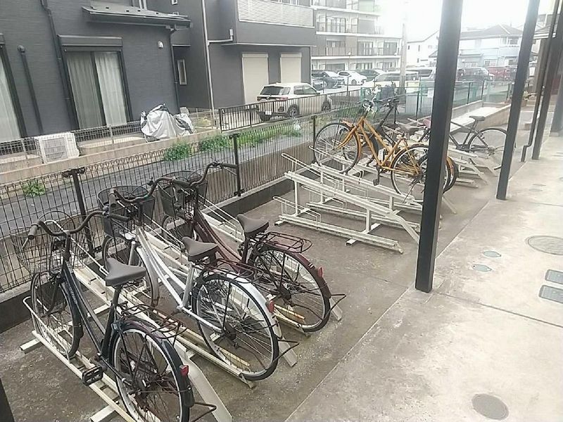 レオパレスキンモクセイ 共用部分