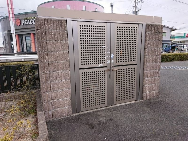 レオパレス沖代 共用部分