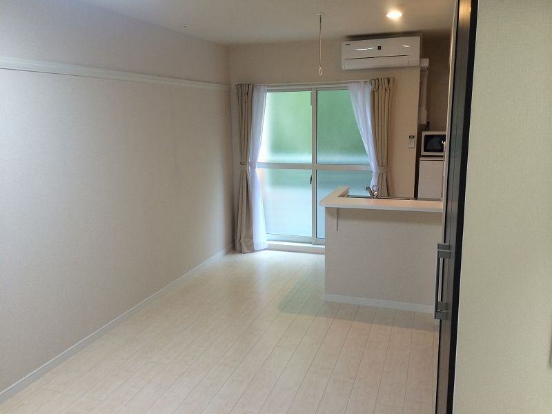 レオネクストリベーラ 居間