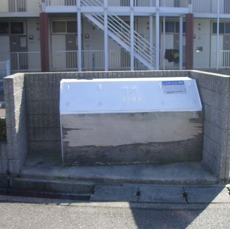 レオパレス１９９９ 共用部分