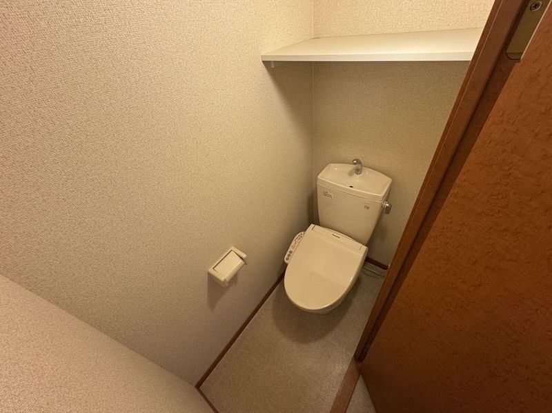 レオパレス隼 トイレ