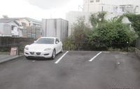 レオパレス文 駐車場