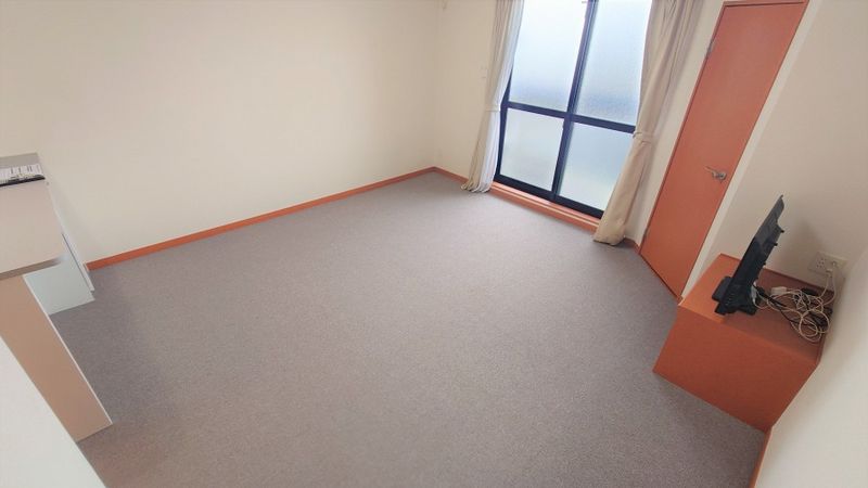 レオパレスフトゥーロ 居間