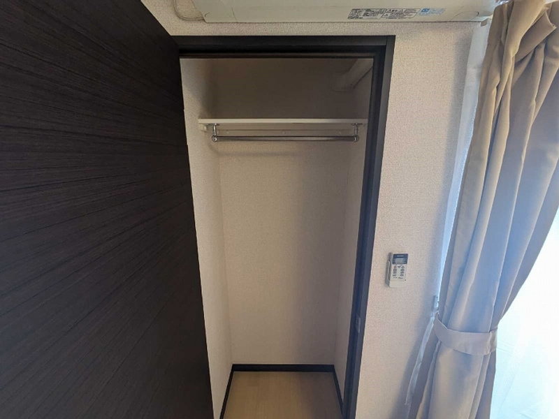 レオネクストライネ 収納