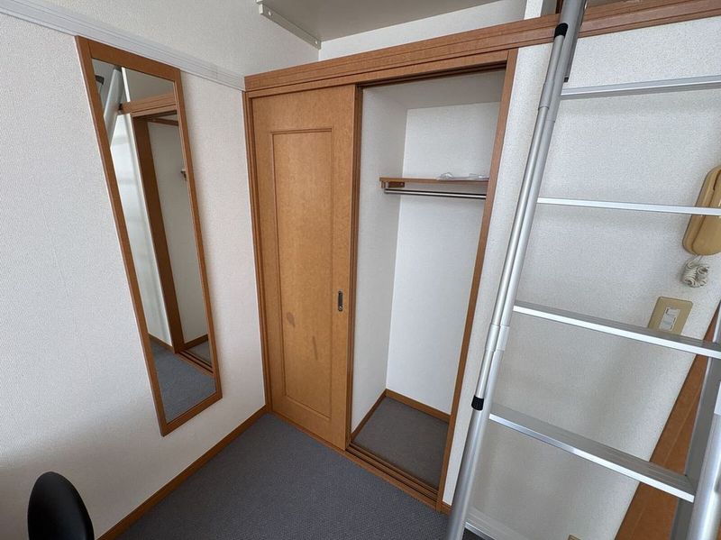 レオパレスＳＥＲＥＮＡⅢ 収納