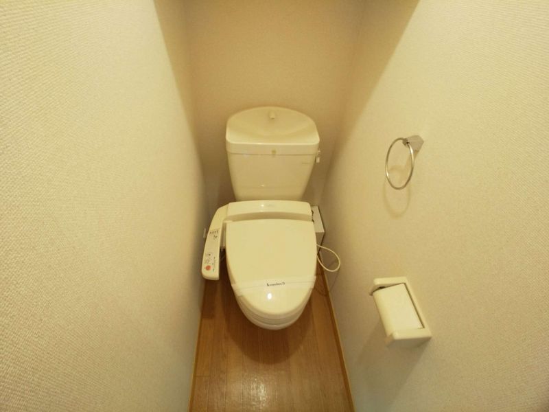 レオパレスアルミックⅢ トイレ
