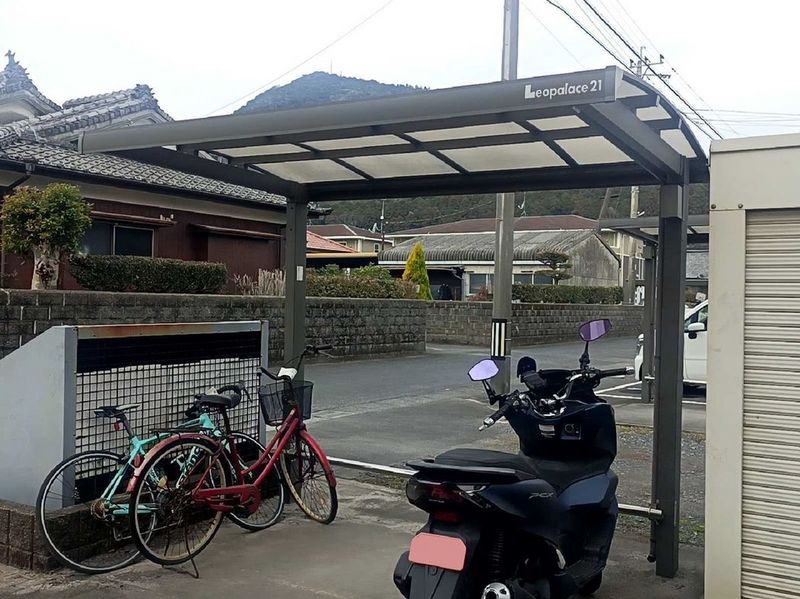 LEONEXT G Maisonnette Shared spaces