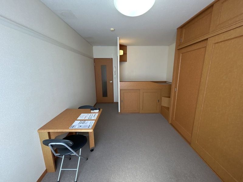 レオパレスＰｕｒｅＦｉｅｌｄ 居間