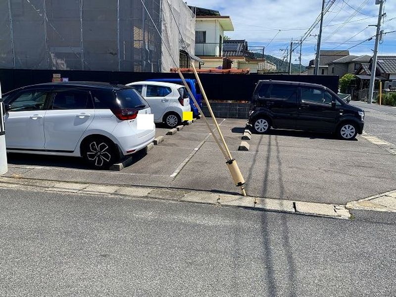 レオパレスヴェルドミール　Ⅰ 駐車場
